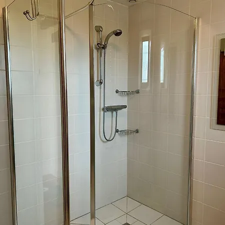 Le Grand Chene بيت للعطل Moustier