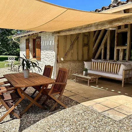 Le Grand Chene Moustier